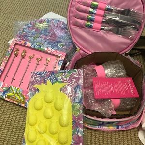 Gwp Lilly pulitzer plates and cooler
